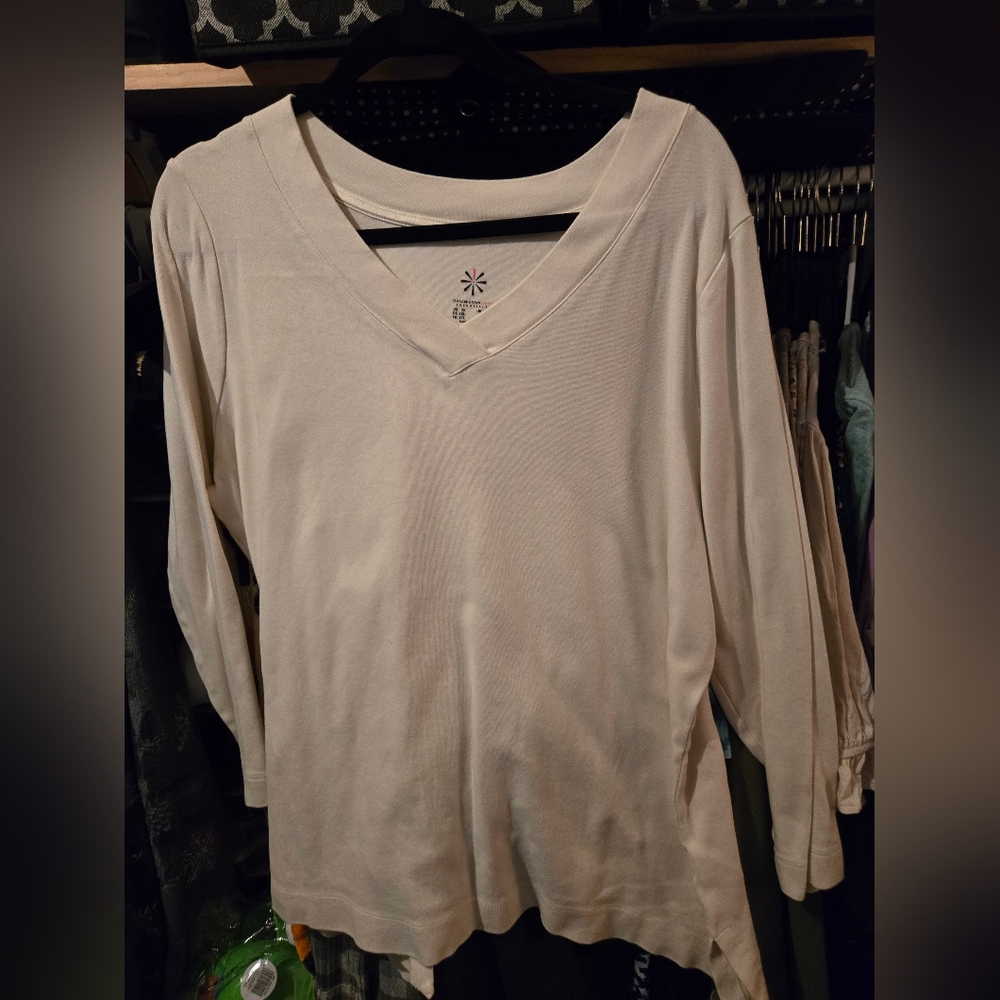 Women's Cream V-Neck Top